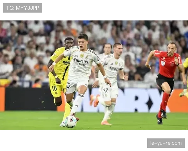 皇马联赛延续不败战绩领跑西甲