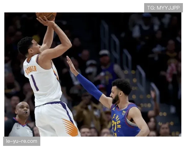 乌拉圭队防线坚如磐石，强势防守成取胜关键