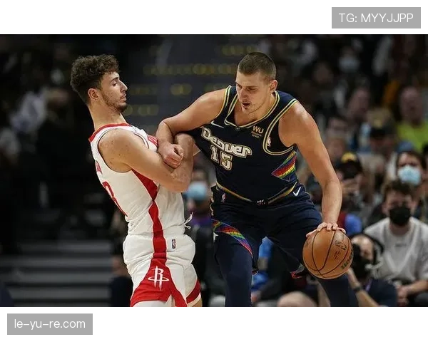 亨克战术显神威：攻防平衡成制胜关键